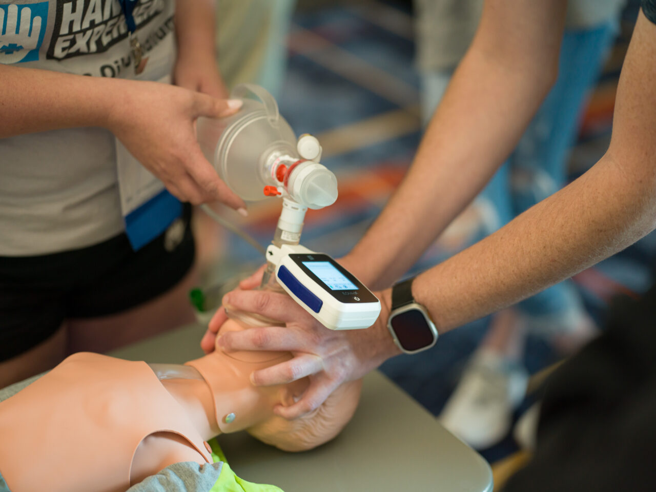 A global call to action : VFD must become standard in resuscitation training